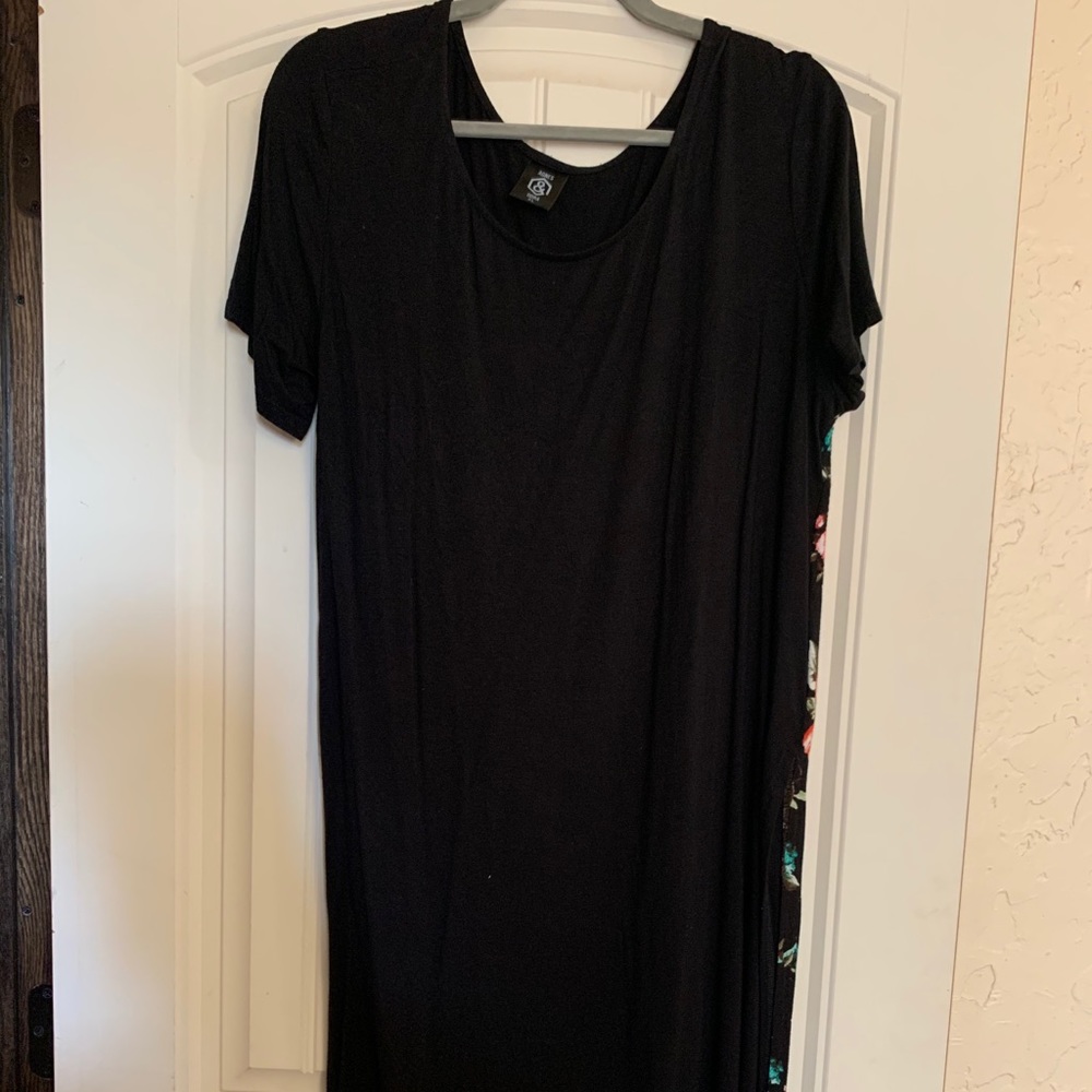 Agnes & Dora cover up